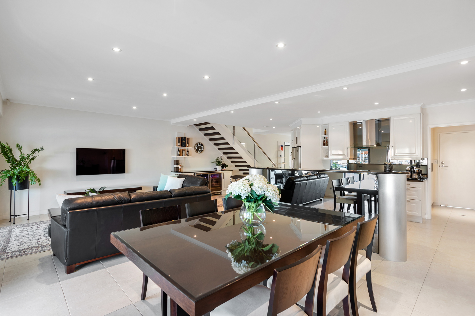 97 Gulf Point Drive, North Haven Sold by Giordano & Partners - image 4