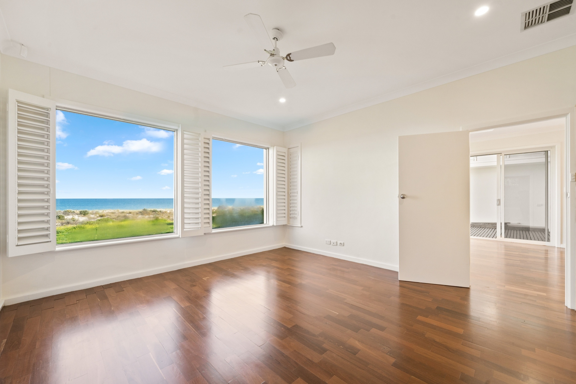 43 Seaview Road, Tennyson Leased by Giordano & Partners - image 4