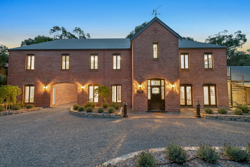 4 Shanks Road, Aldgate Sold by Giordano & Partners