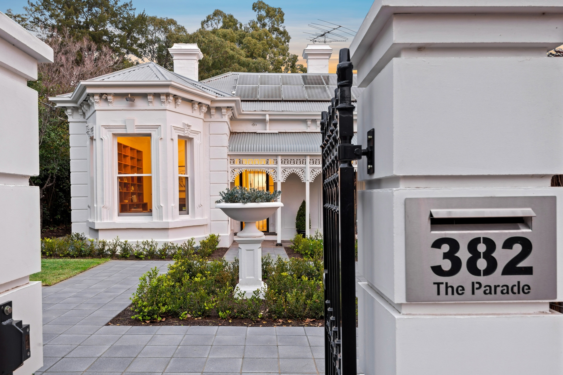 382 The Parade (entrance Walsall Street), Kensington Park Sold by Giordano & Partners - image 25