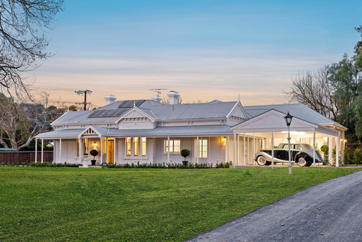 382 The Parade (entrance Walsall Street), Kensington Park Sold by Giordano & Partners