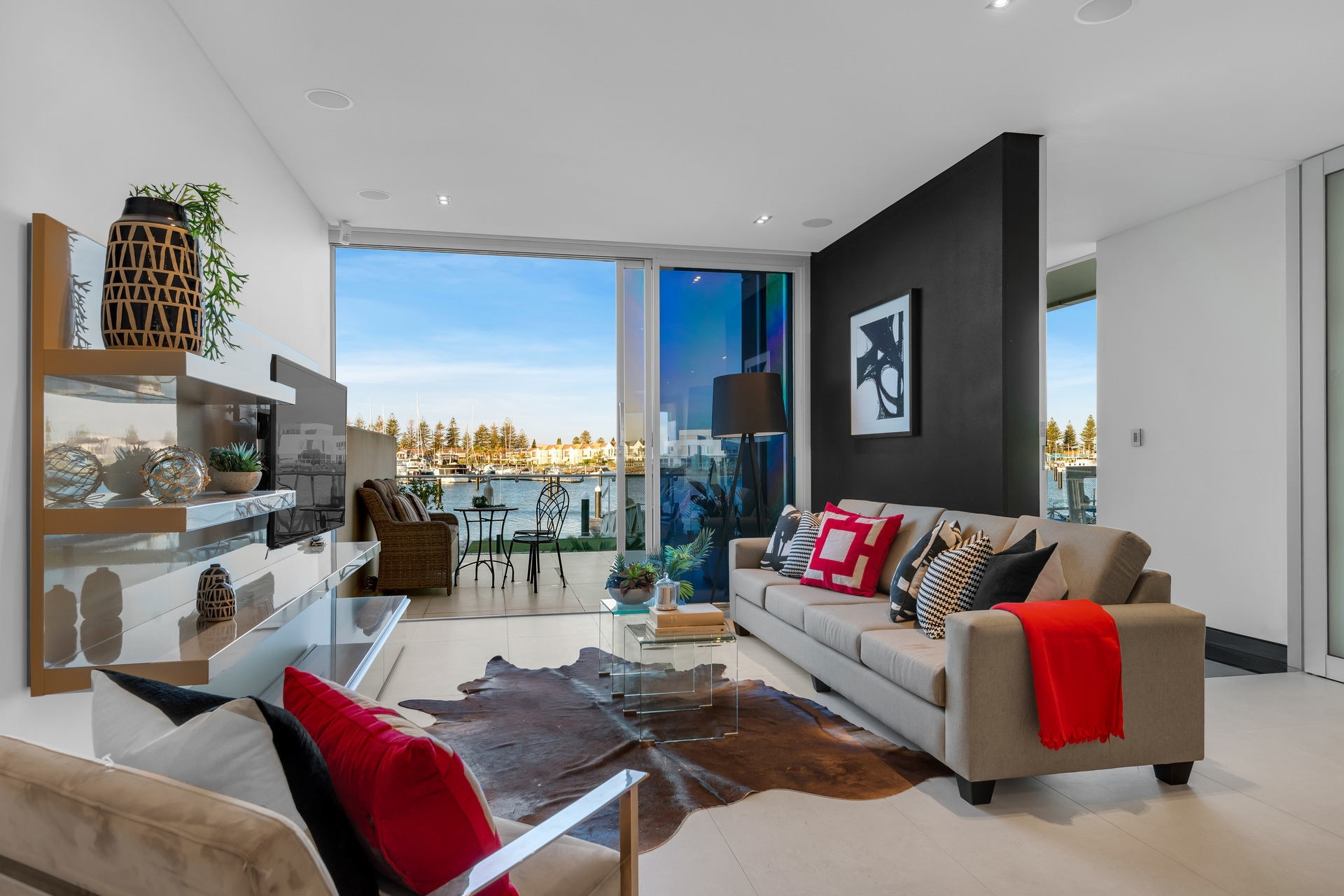 30 Gulf Point Drive, North Haven Sold by Giordano & Partners - image 5