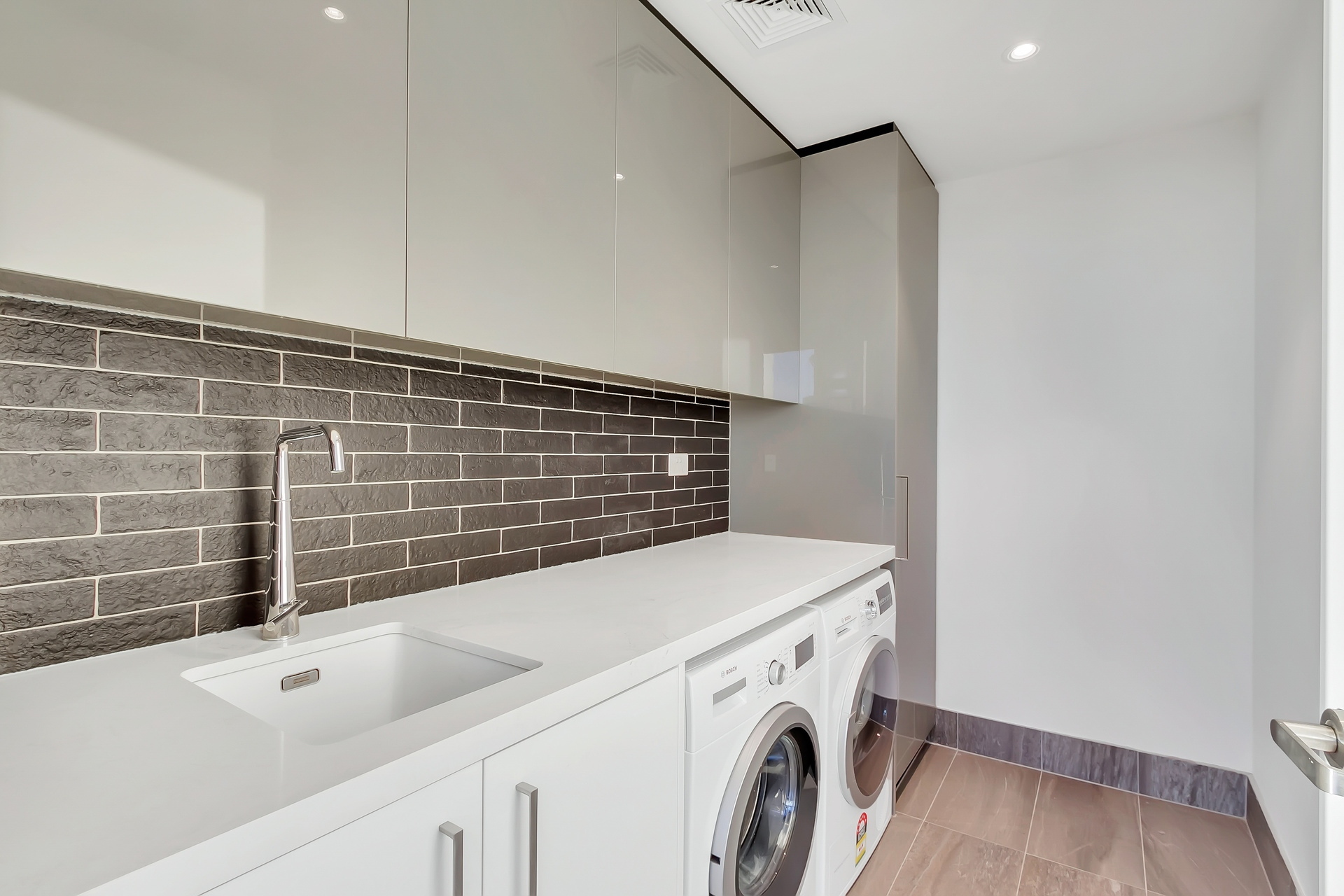 1401/180 Morphett Street, Adelaide Sold by Giordano & Partners - image 21