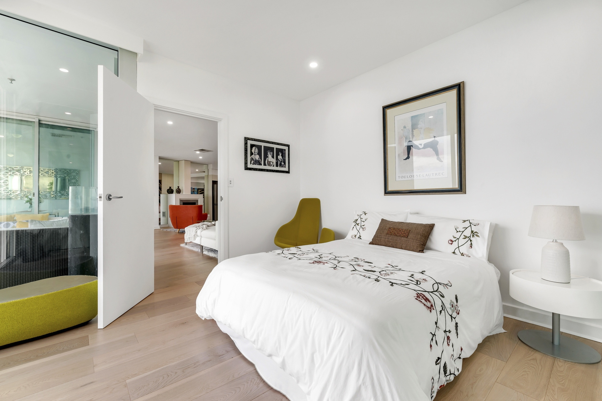 908/19 Holdfast Promenade, Glenelg Sold by Giordano & Partners - image 11