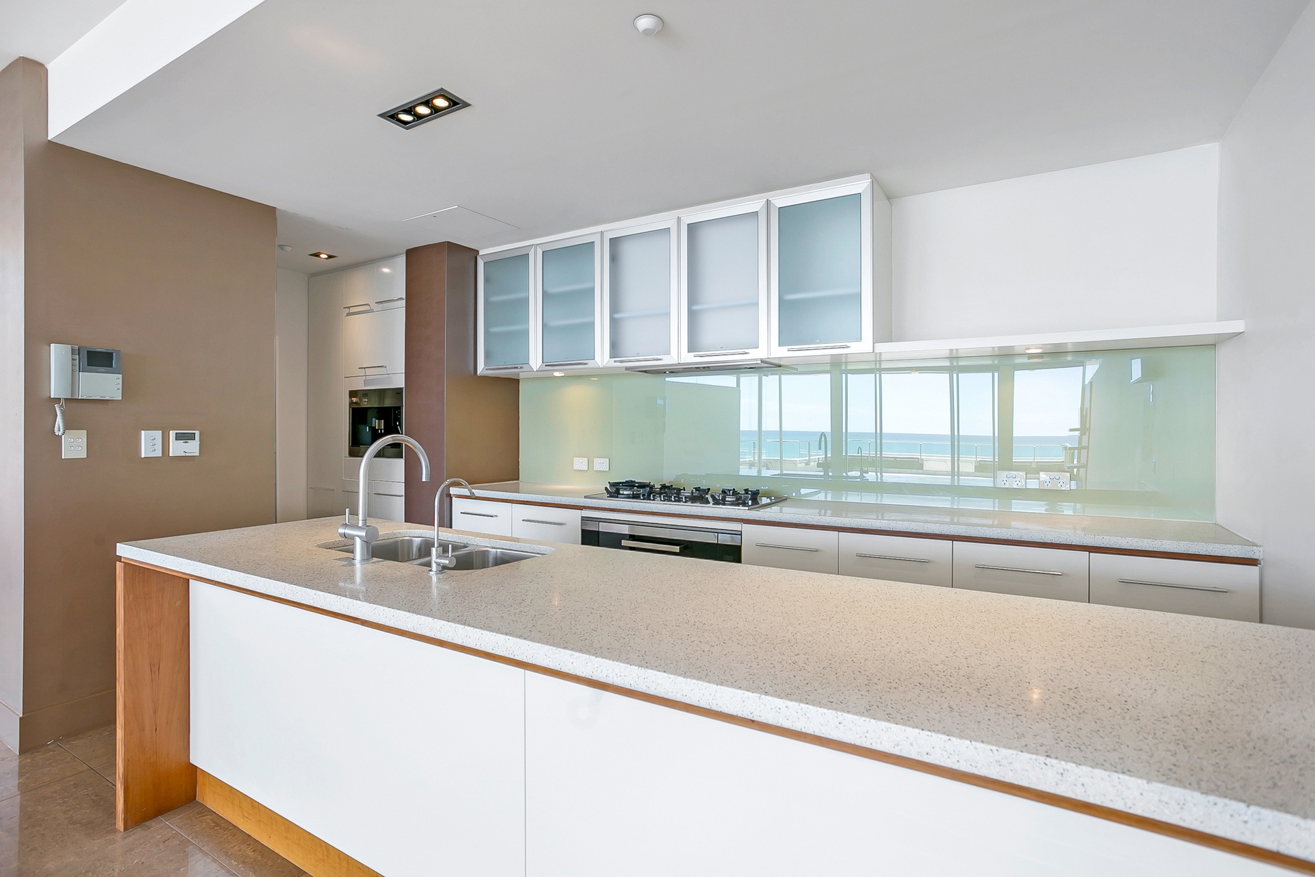 4.3/8-9 North Esplanade, Glenelg North Sold by Giordano & Partners - image 8