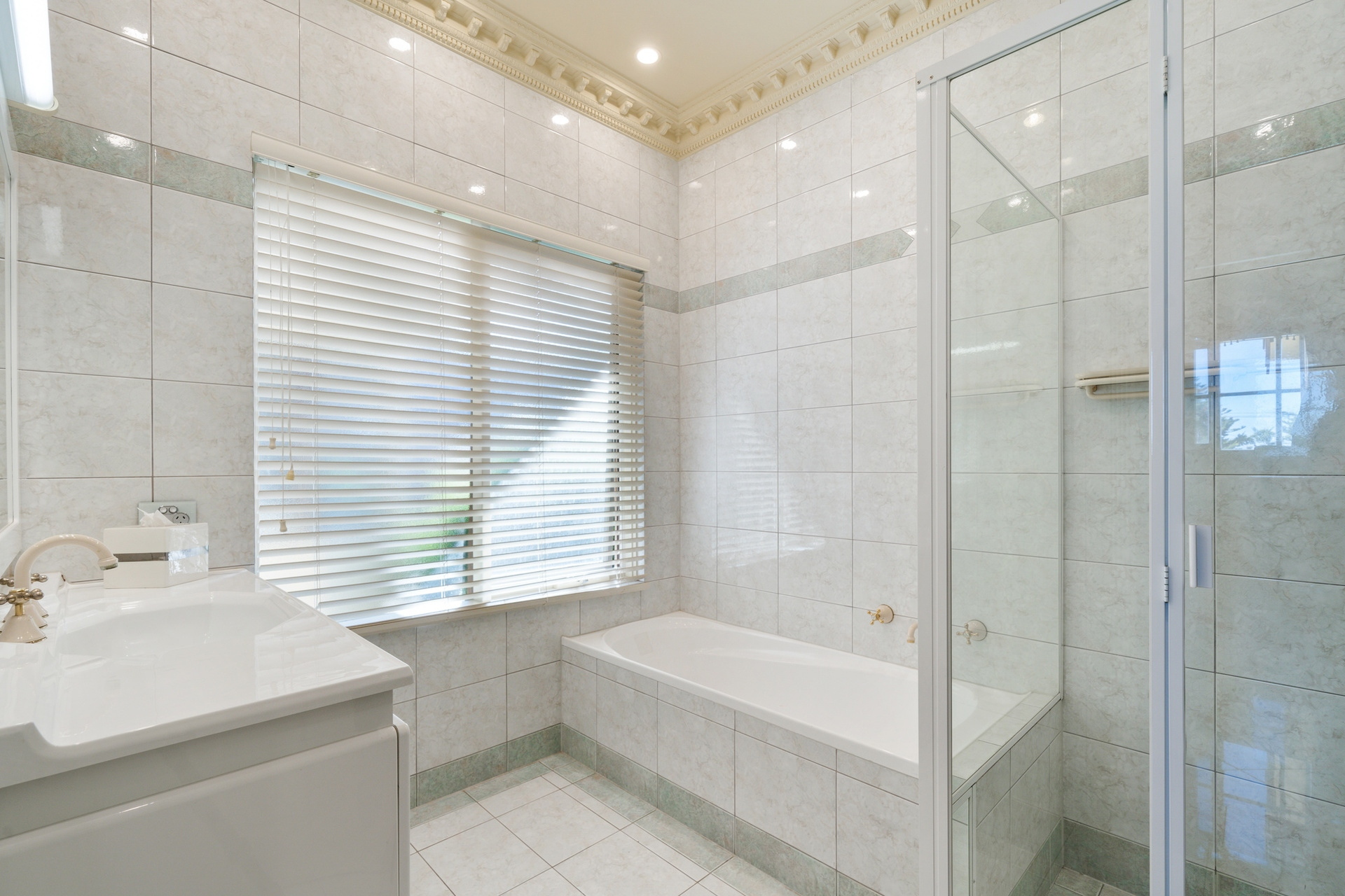 4A Bournemouth Street, Tennyson Sold by Giordano & Partners - image 27