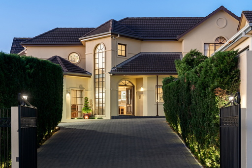 4A Bournemouth Street, Tennyson Sold by Giordano & Partners