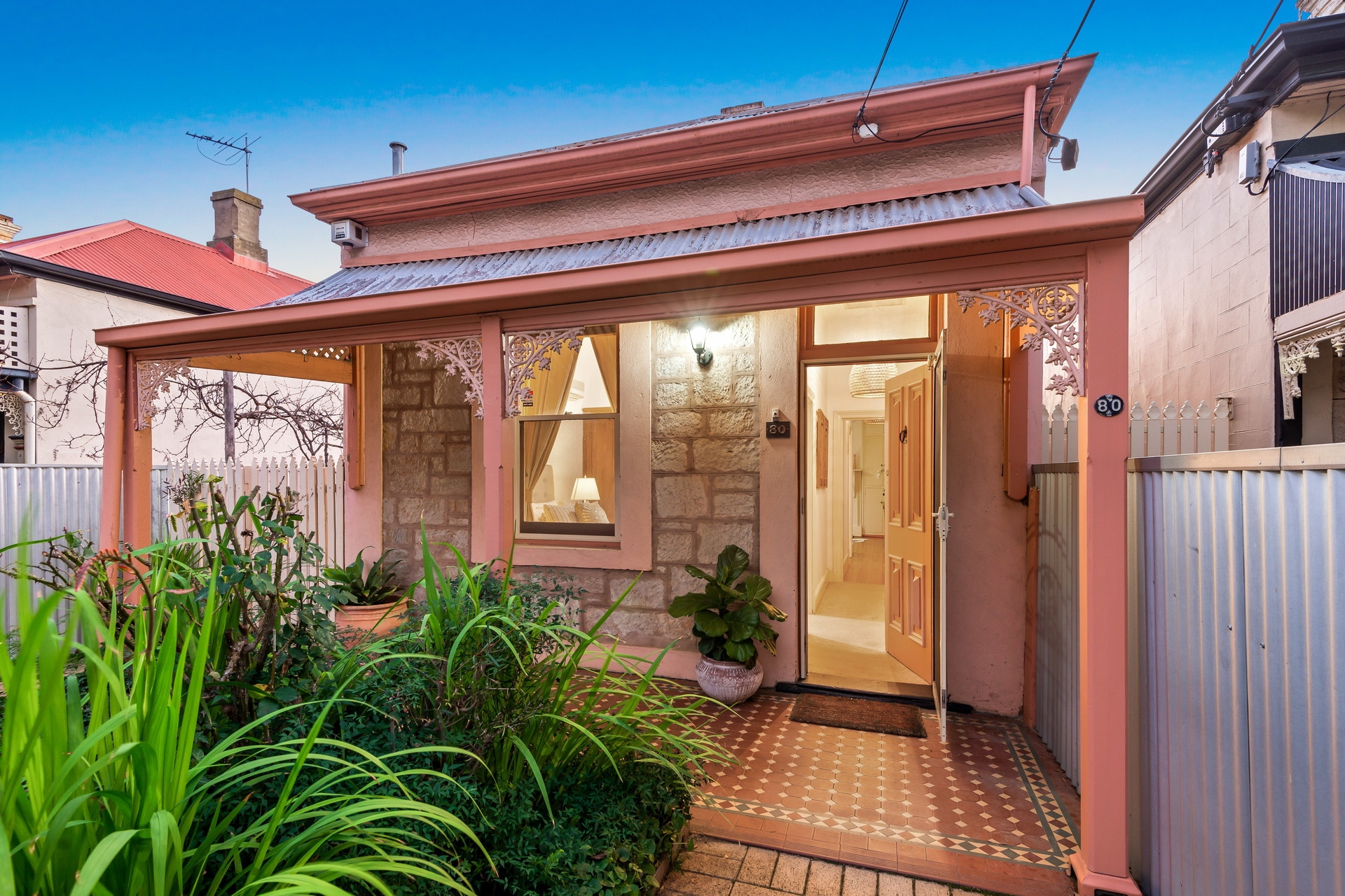 80 Hampton Street South, Goodwood Sold by Giordano & Partners - image 1