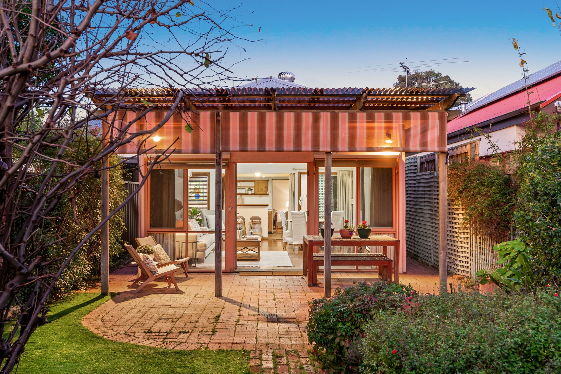 80 Hampton Street South, Goodwood Sold by Giordano & Partners - image 17