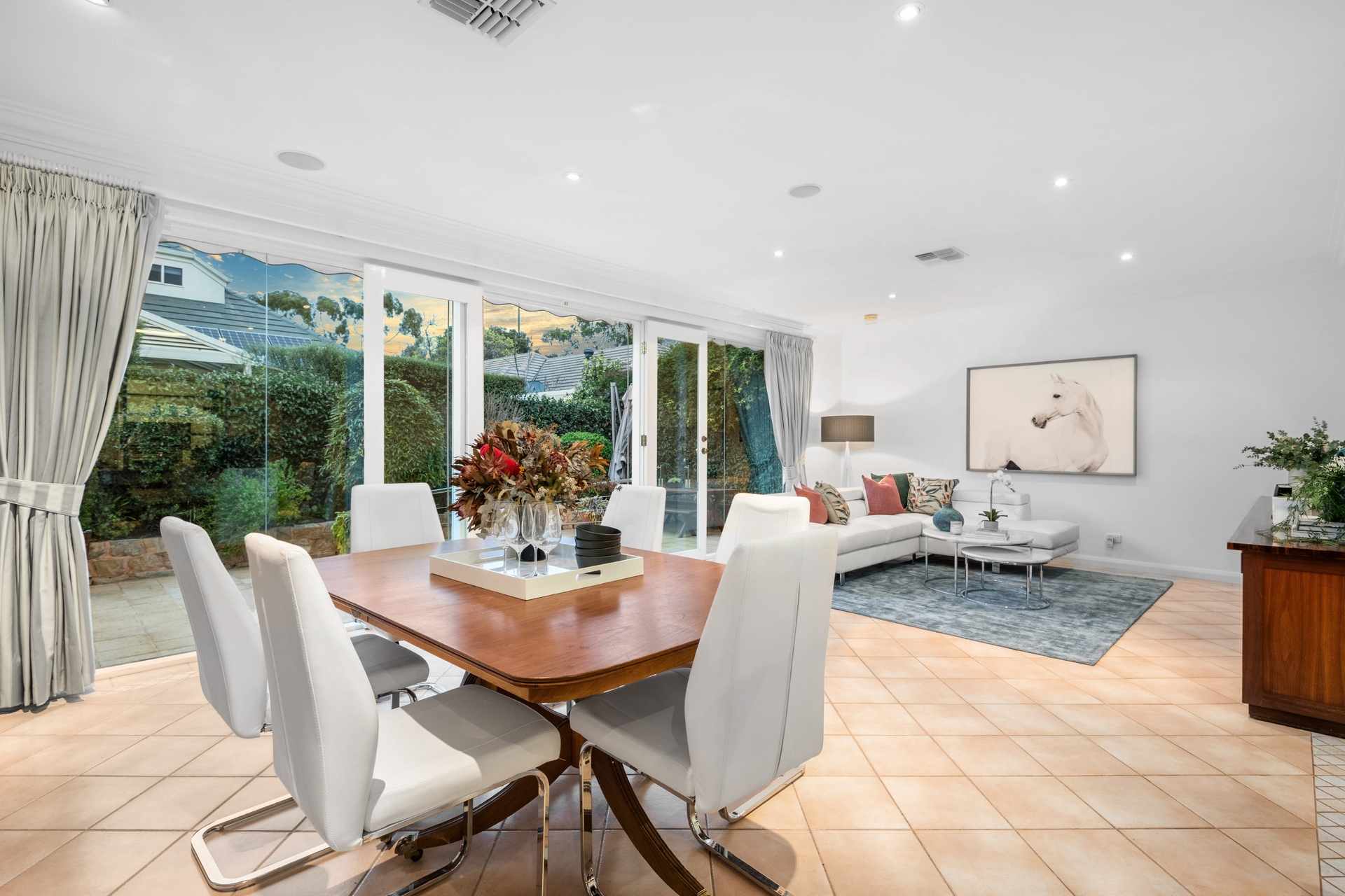 8 Deakin Grove, Glenside Sold by Giordano & Partners - image 11