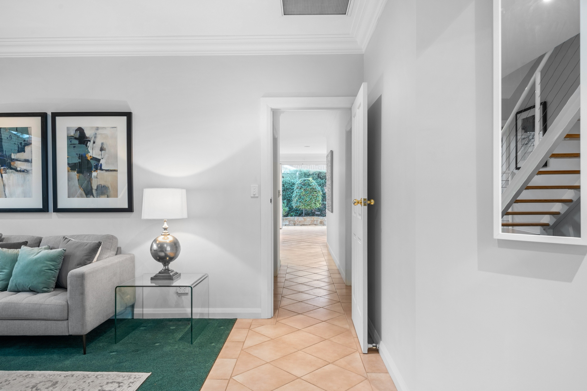 8 Deakin Grove, Glenside Sold by Giordano & Partners - image 4