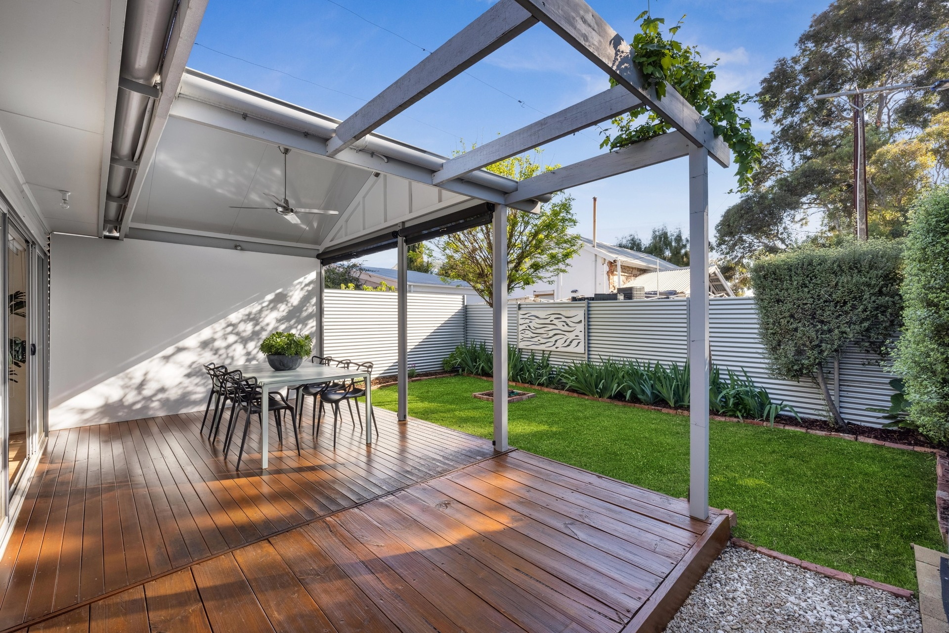 40 Hampton Street South, Goodwood Sold by Giordano & Partners - image 3