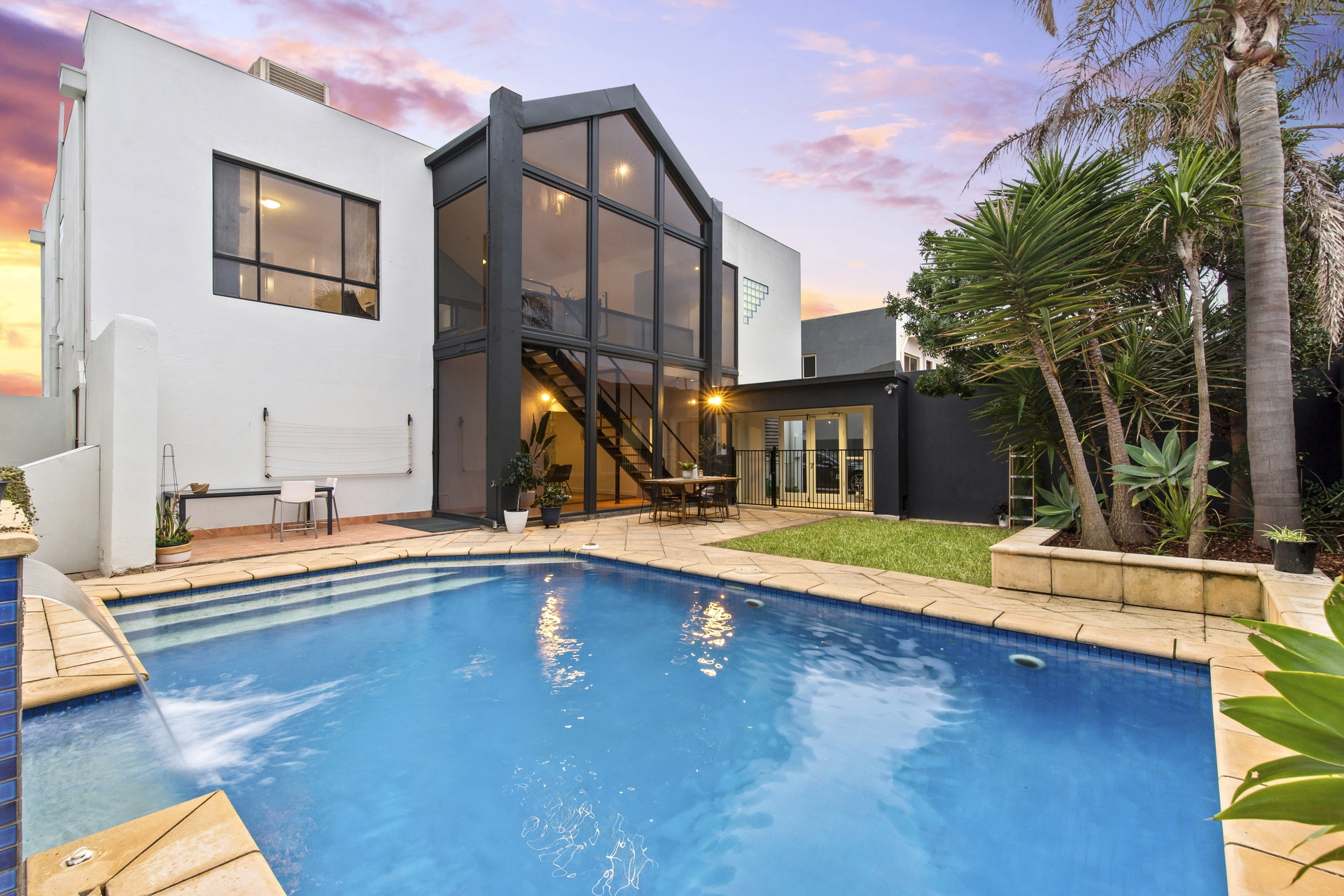 10 Seaview Road, West Beach Sold by Giordano & Partners - image 1