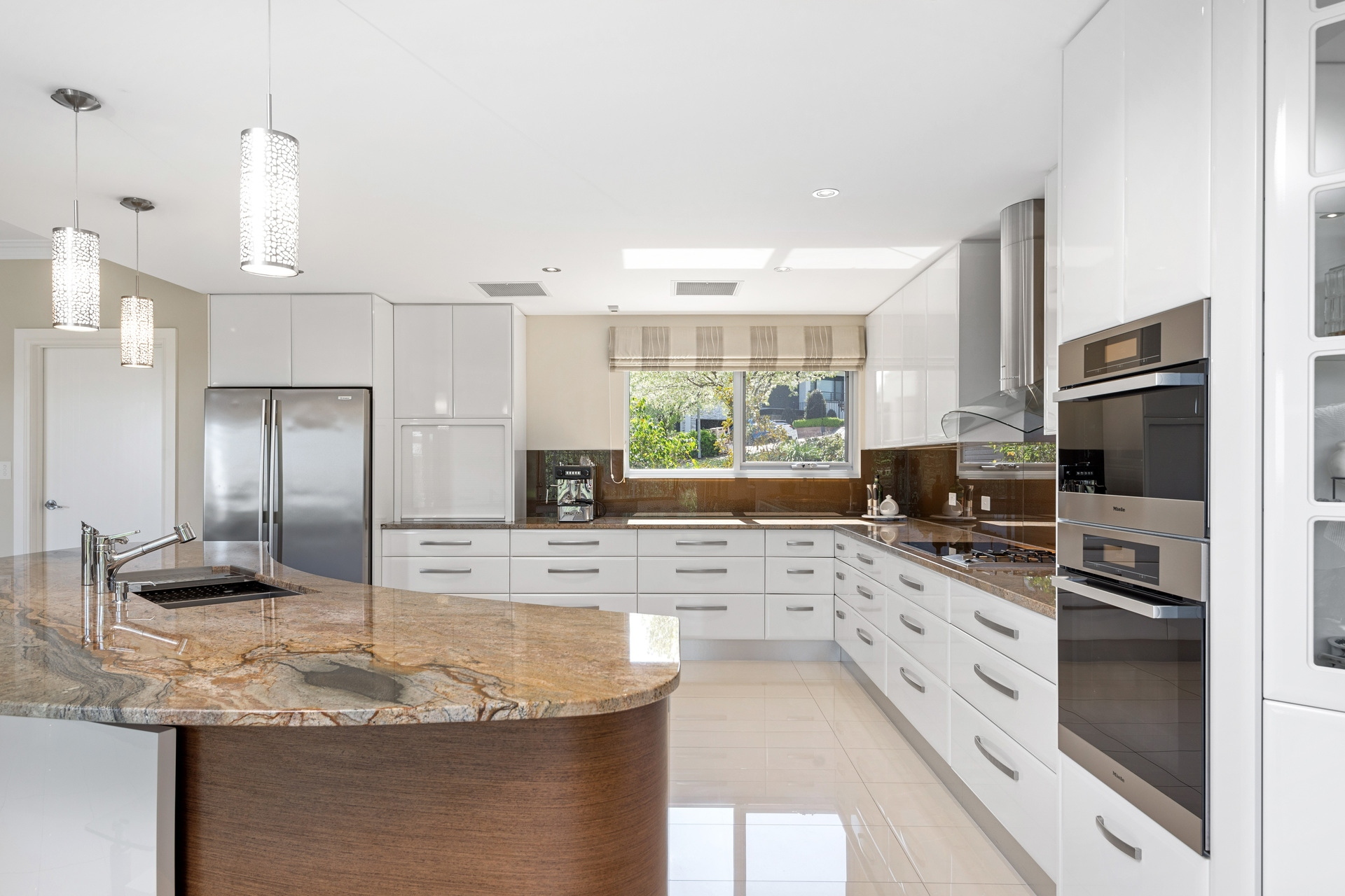 12 Arcadia Court, Mitcham Sold by Giordano & Partners - image 3