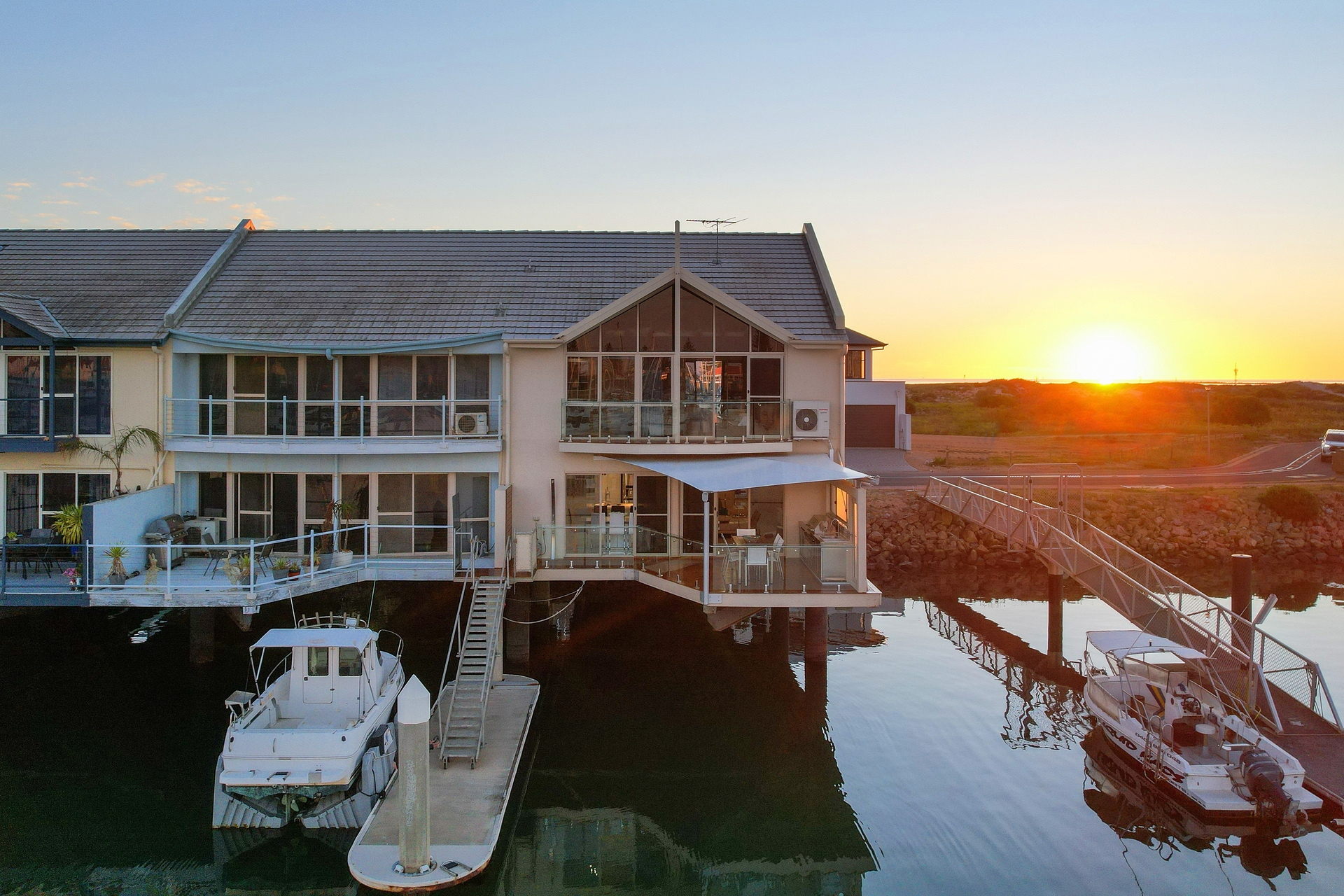 83 Gulf Point Drive, North Haven Sold by Giordano & Partners - image 29