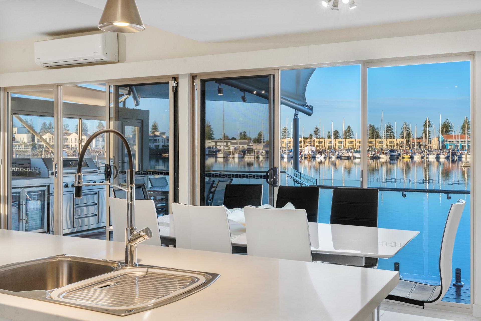 83 Gulf Point Drive, North Haven Sold by Giordano & Partners - image 10