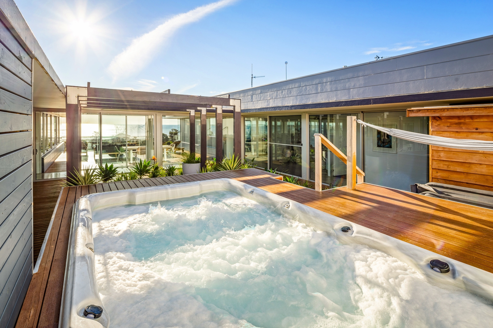 400 Coopers Beach Road, Nalyappa Sold by Giordano & Partners - image 10