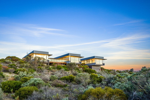 400 Coopers Beach Road, Nalyappa Sold by Giordano & Partners