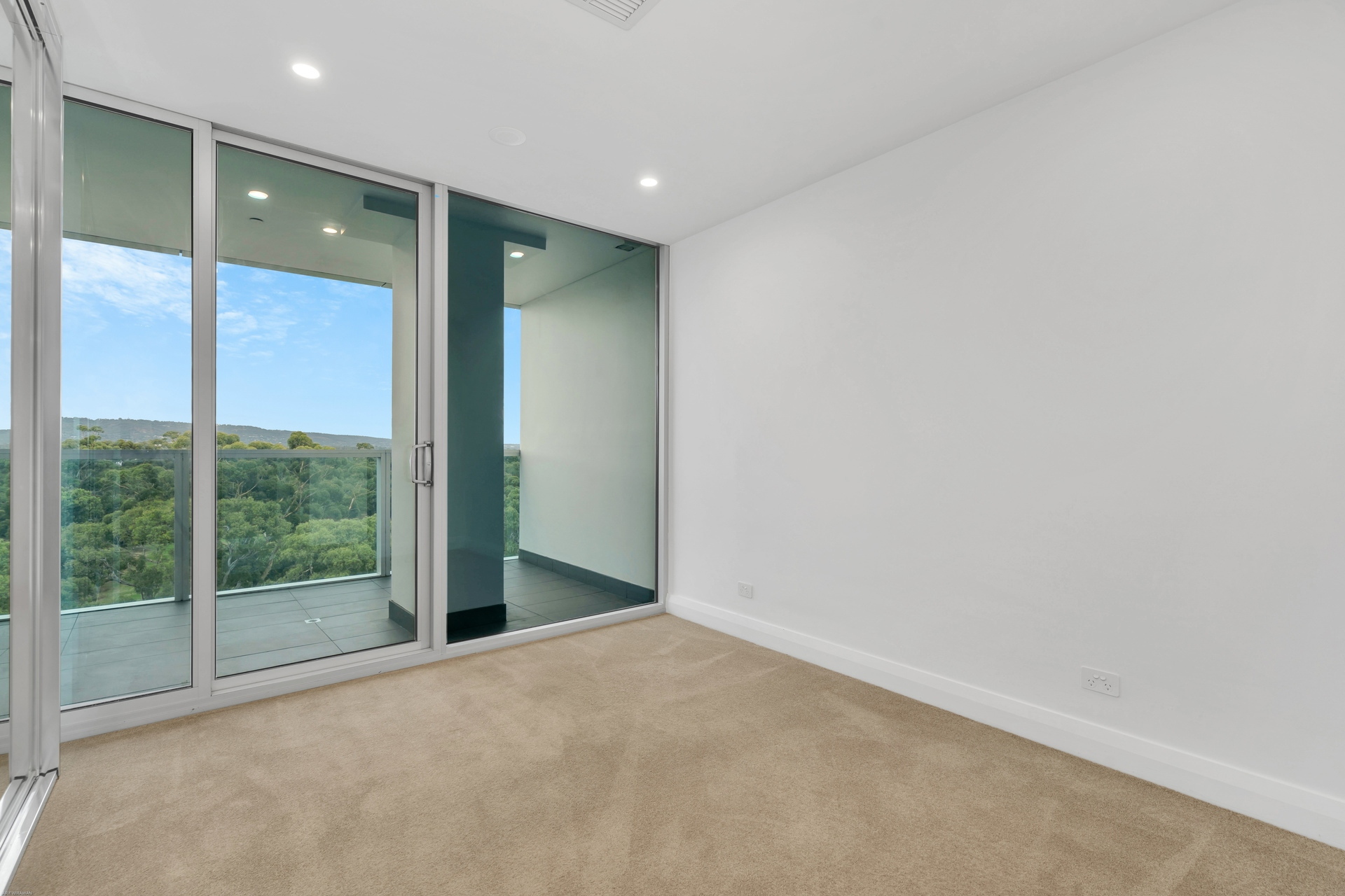 702/267 Hutt Street, Adelaide Leased by Giordano & Partners - image 6