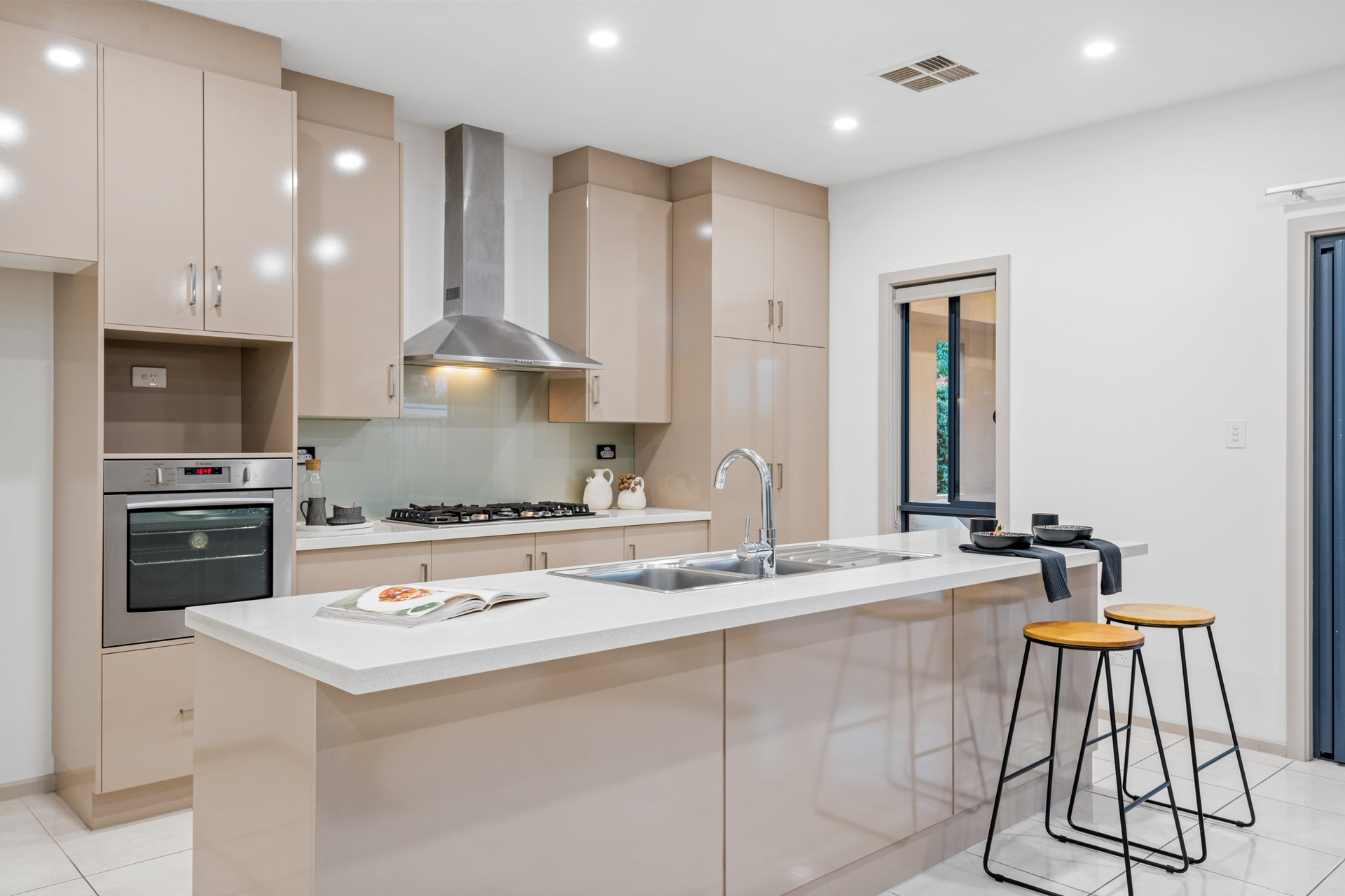 5A Fairway Avenue, Glenelg North Sold by Giordano & Partners - image 3