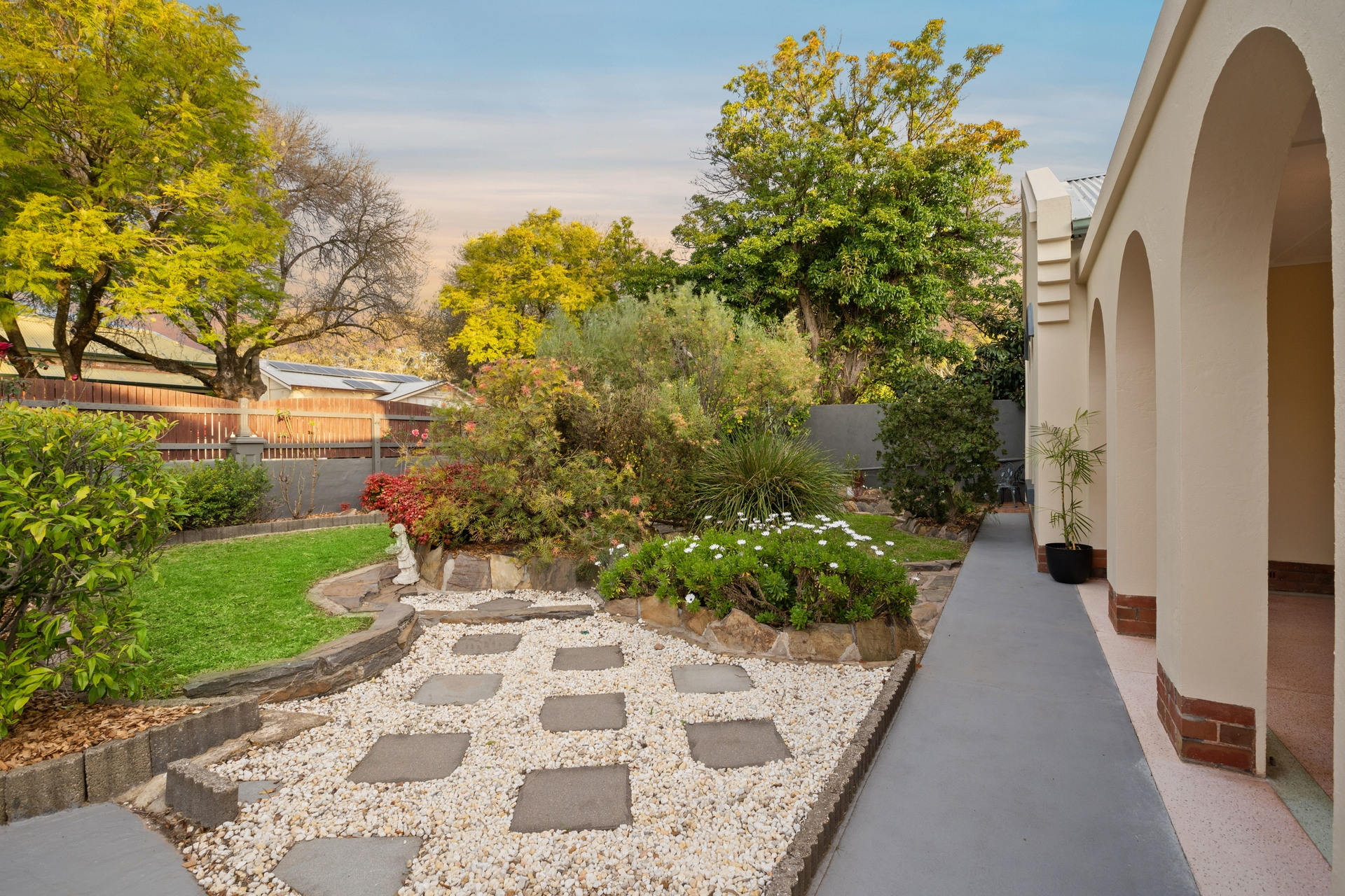 17 Howard Terrace, Hazelwood Park Sold by Giordano & Partners - image 15