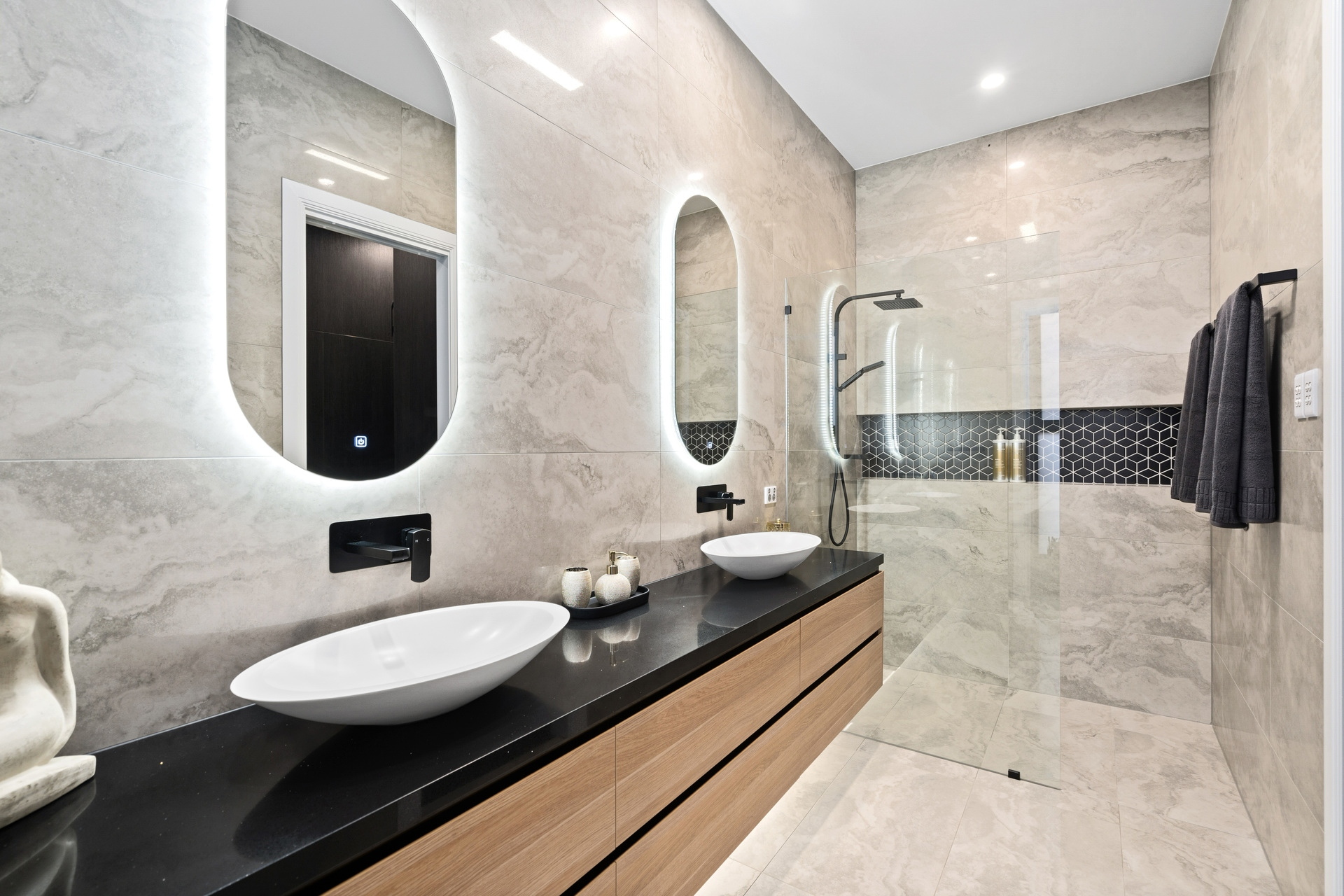 12 Yeronga Avenue, Kensington Park Sold by Giordano & Partners - image 22