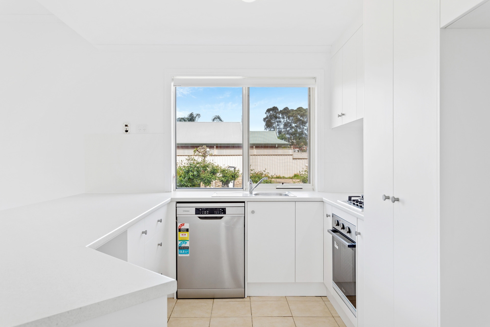 8A Redman Court, Woodville Leased by Giordano & Partners - image 3