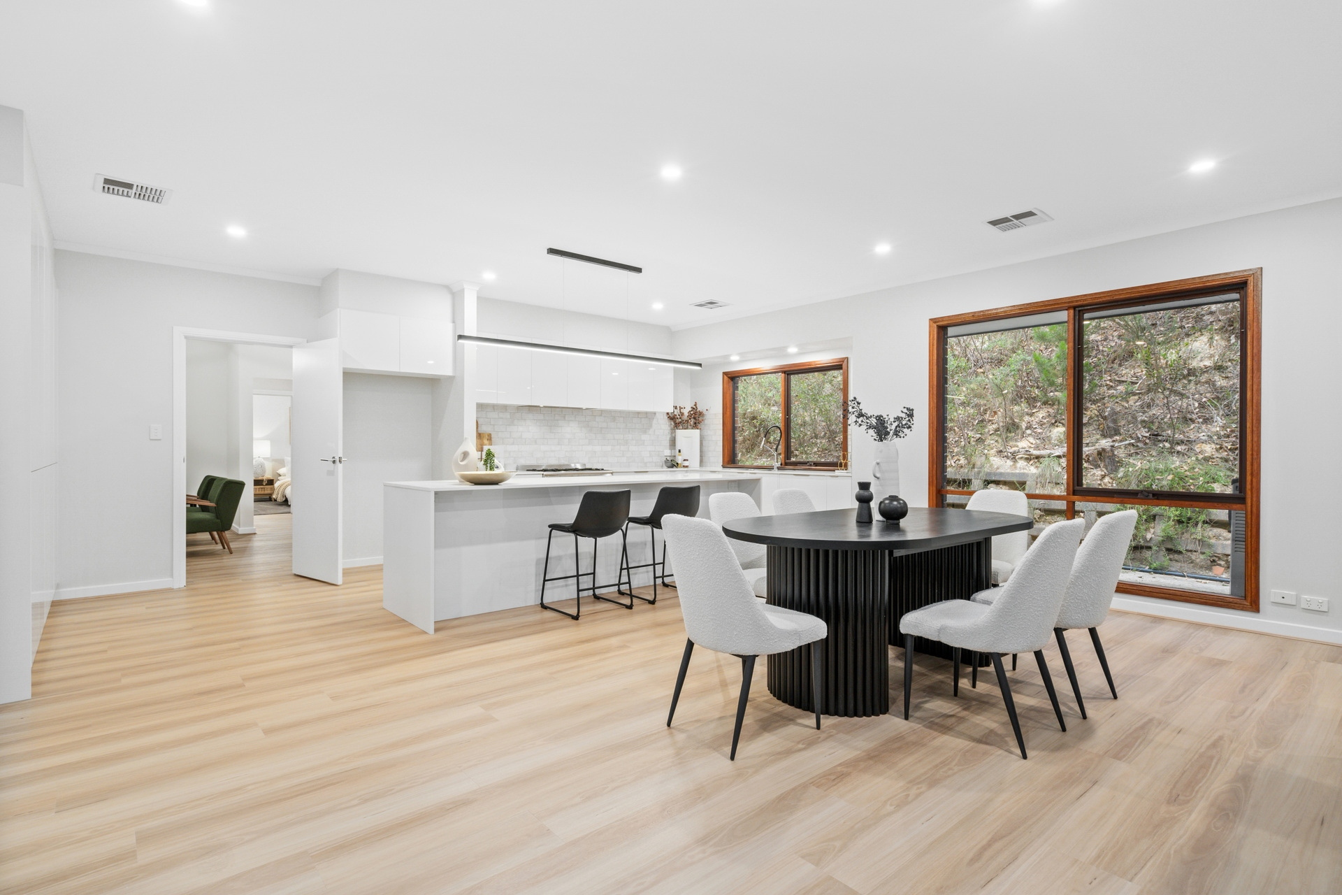 35 Upper Sturt Road, Crafers West Sold by Giordano & Partners - image 7