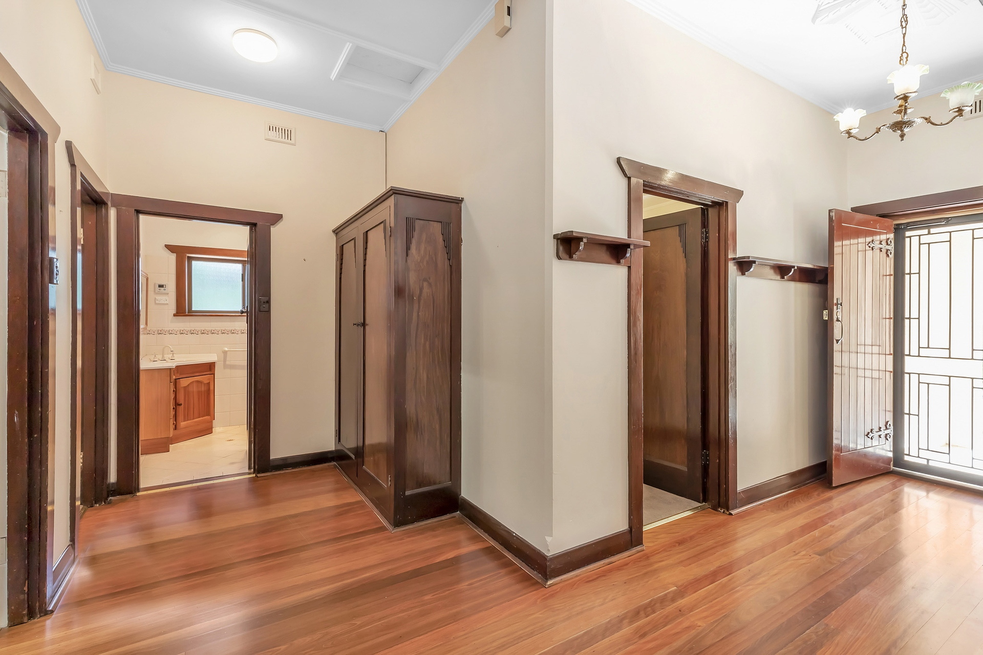 27 Warren Avenue, Prospect Sold by Giordano & Partners - image 6