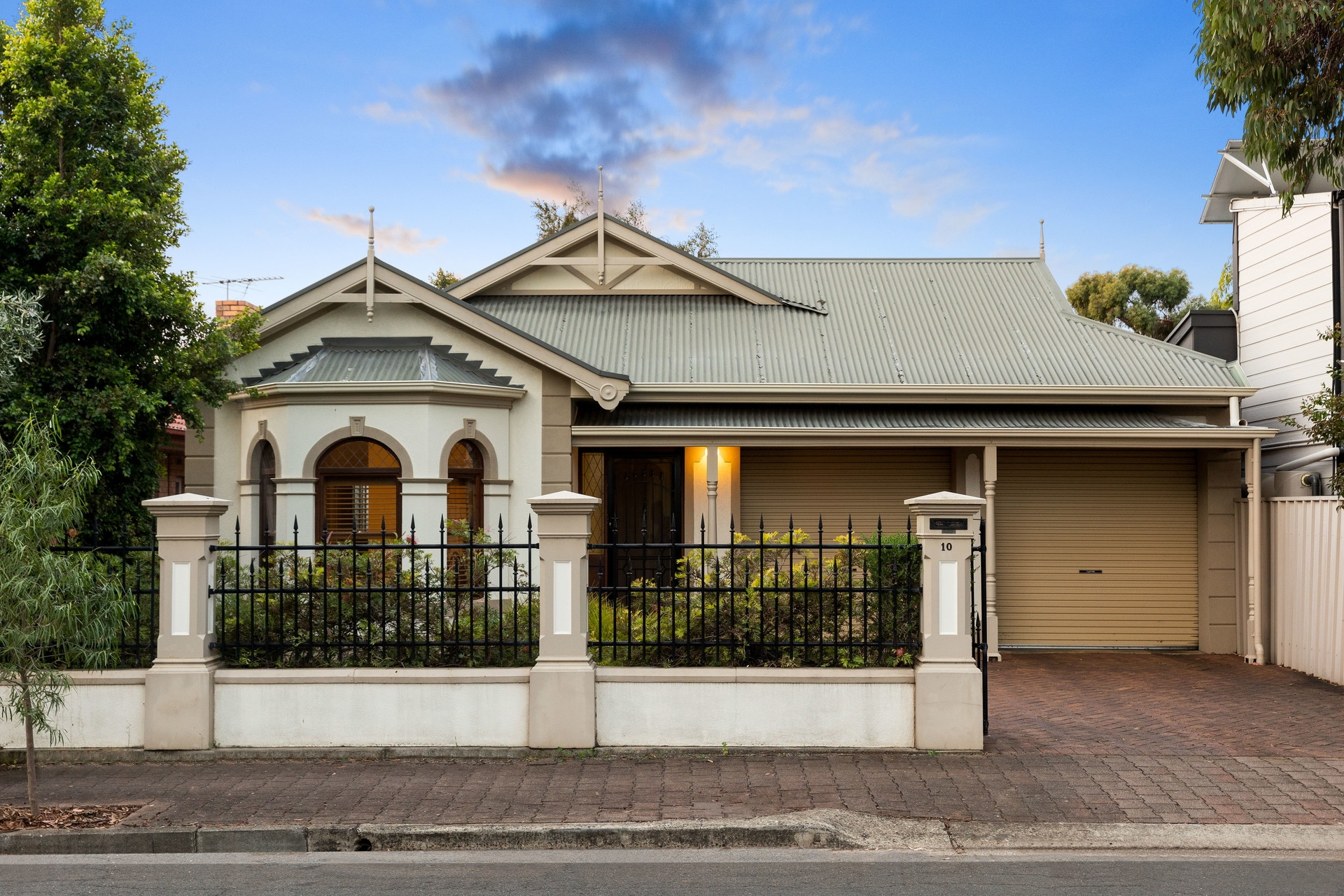 10 Louisa Street, Goodwood Sold by Giordano & Partners - image 1