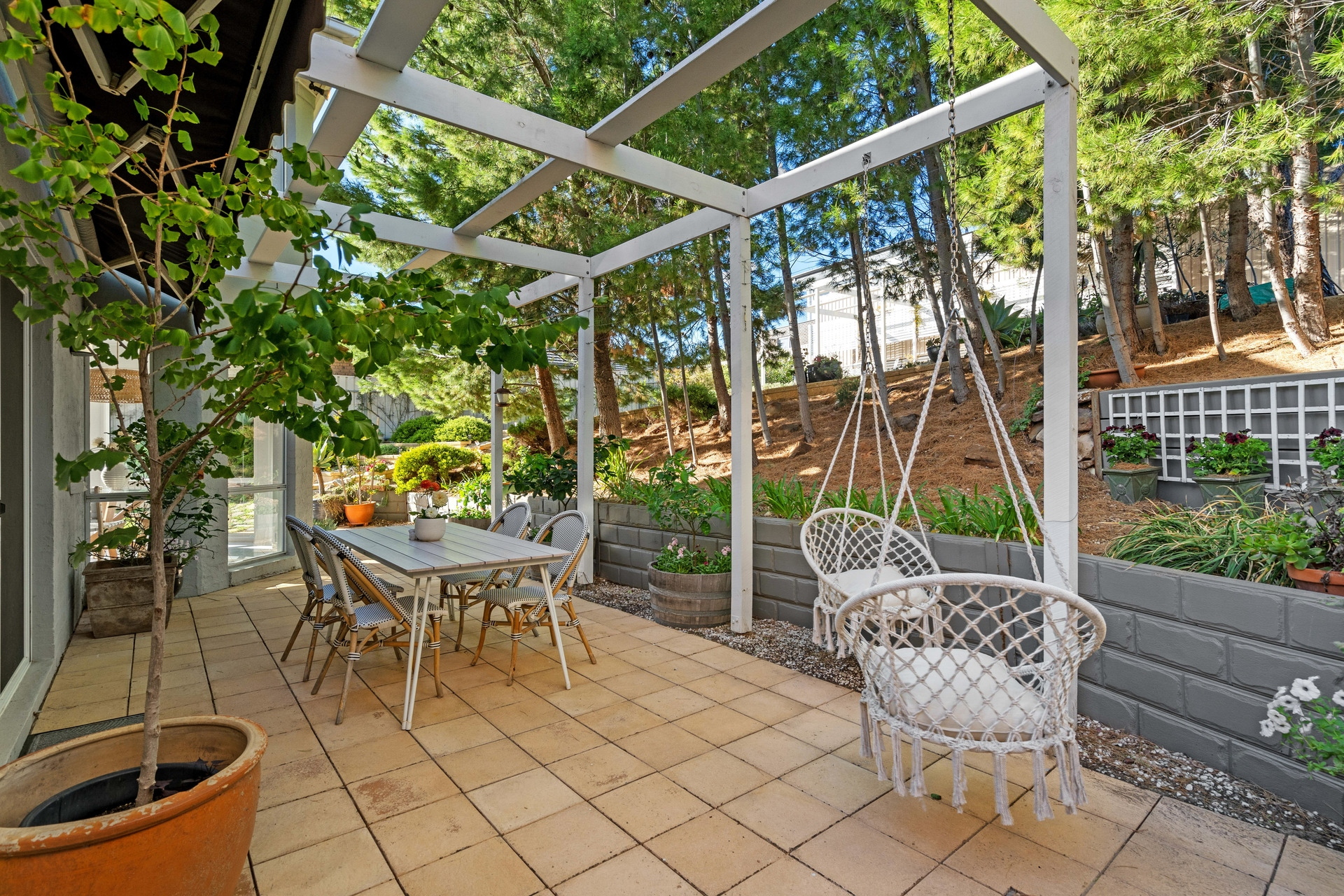 13 Westcliff Court, Marino Sold by Giordano & Partners - image 9