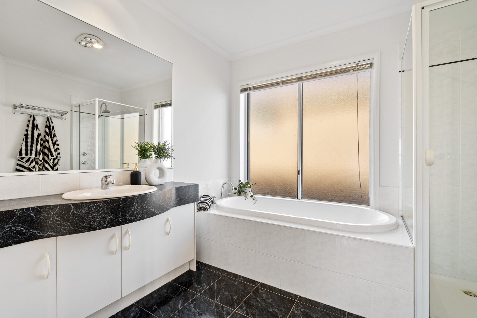 13 Westcliff Court, Marino Sold by Giordano & Partners - image 15