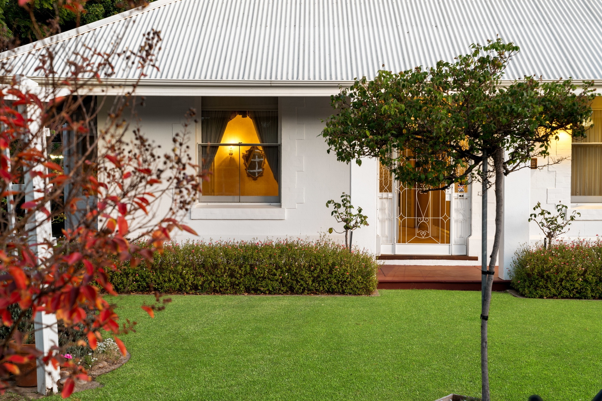 38 Wheaton Road, Plympton Sold by Giordano & Partners - image 2