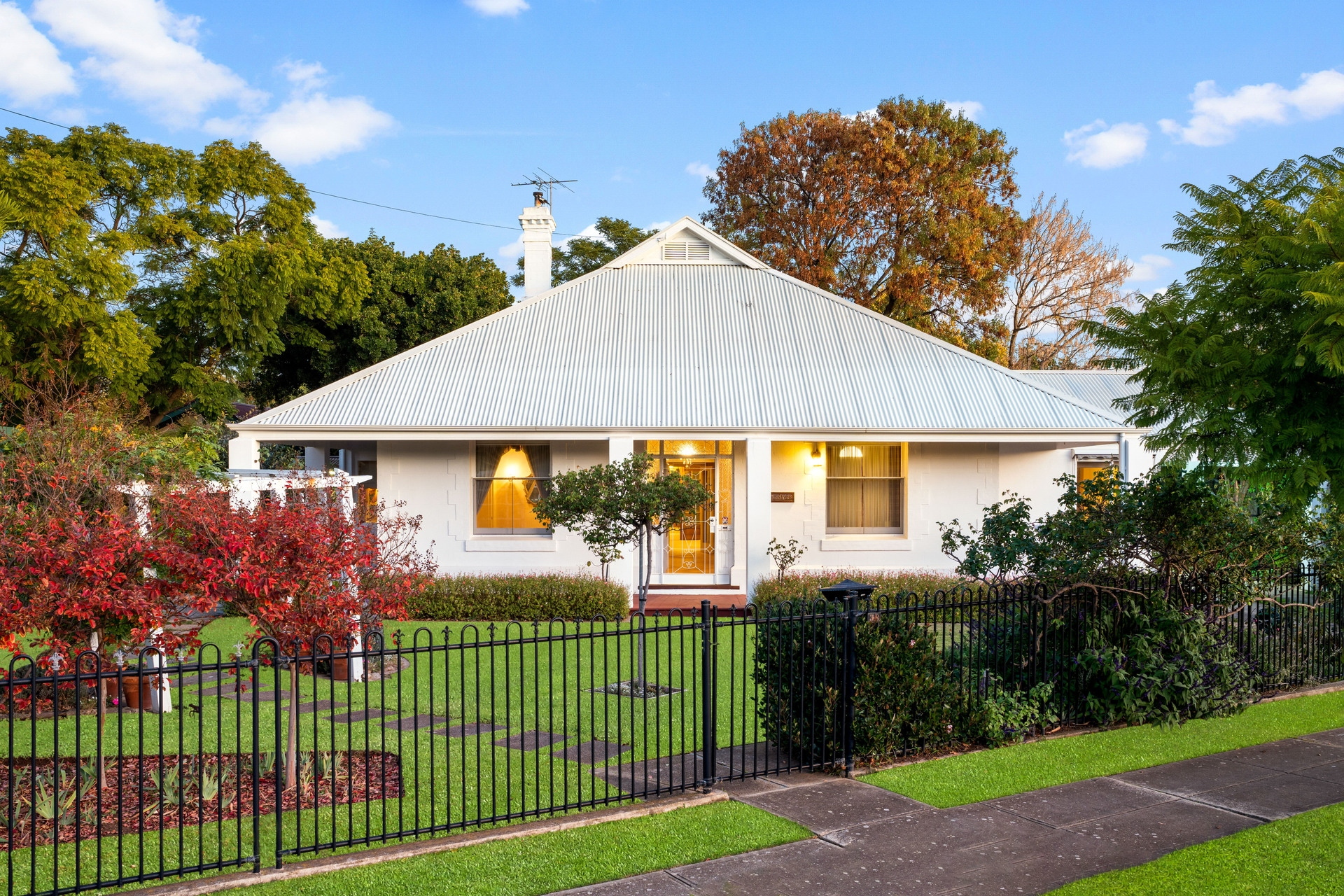 38 Wheaton Road, Plympton Sold by Giordano & Partners - image 1