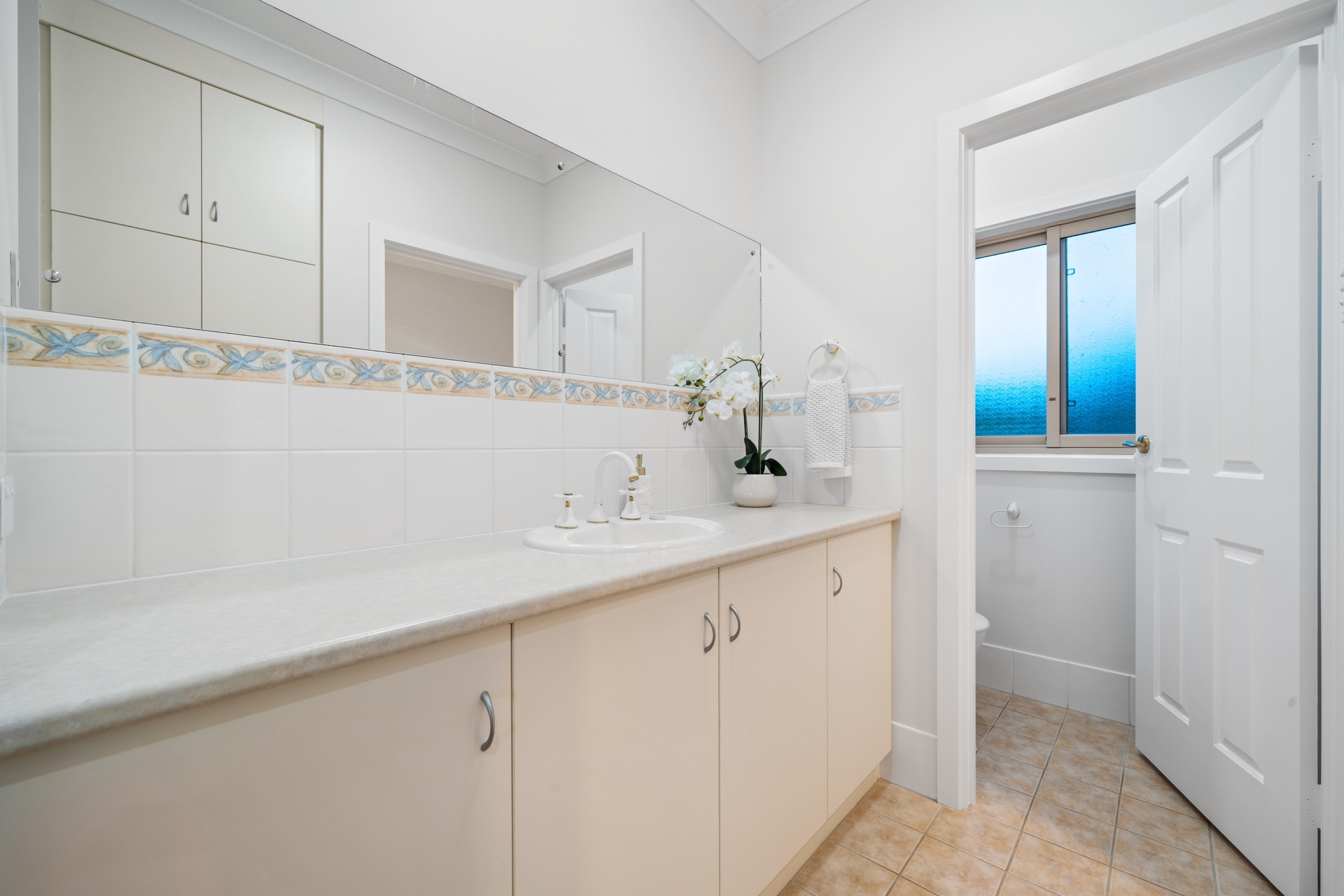 10  Queen Louisa Drive, Long Flat Sold by Giordano & Partners - image 23