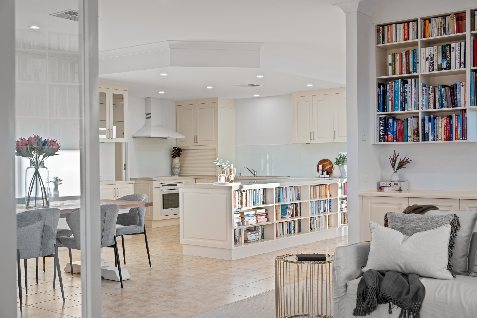 10  Queen Louisa Drive, Long Flat Sold by Giordano & Partners - image 6