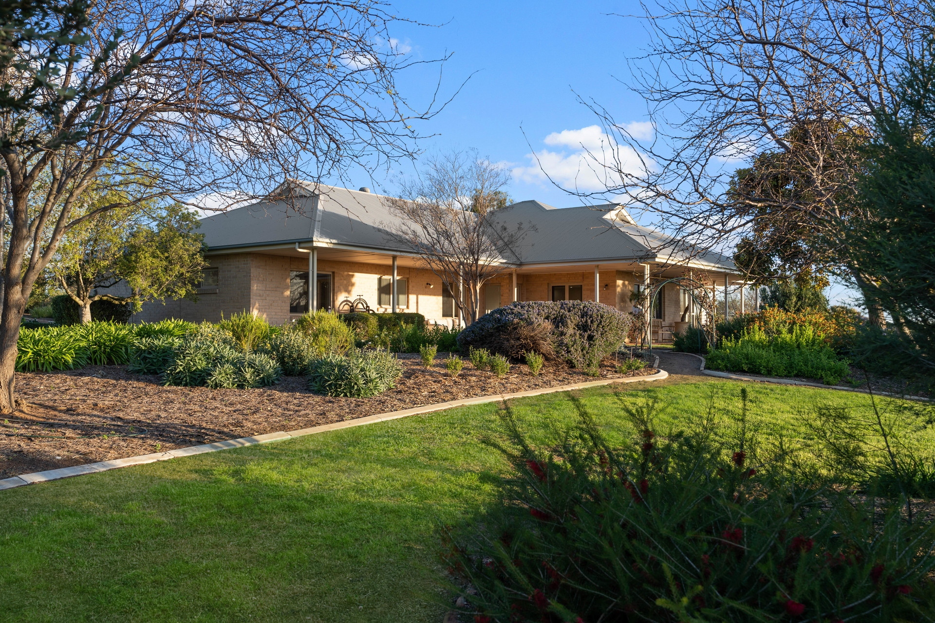 10  Queen Louisa Drive, Long Flat Sold by Giordano & Partners - image 25