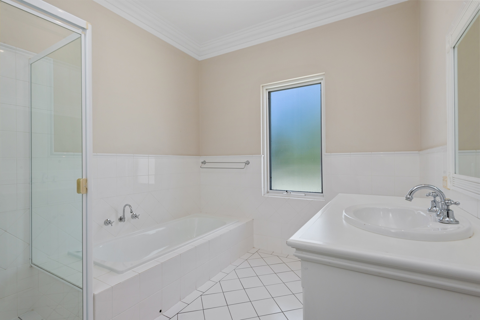 4 Willyama Avenue, Medindie Leased by Giordano & Partners - image 18