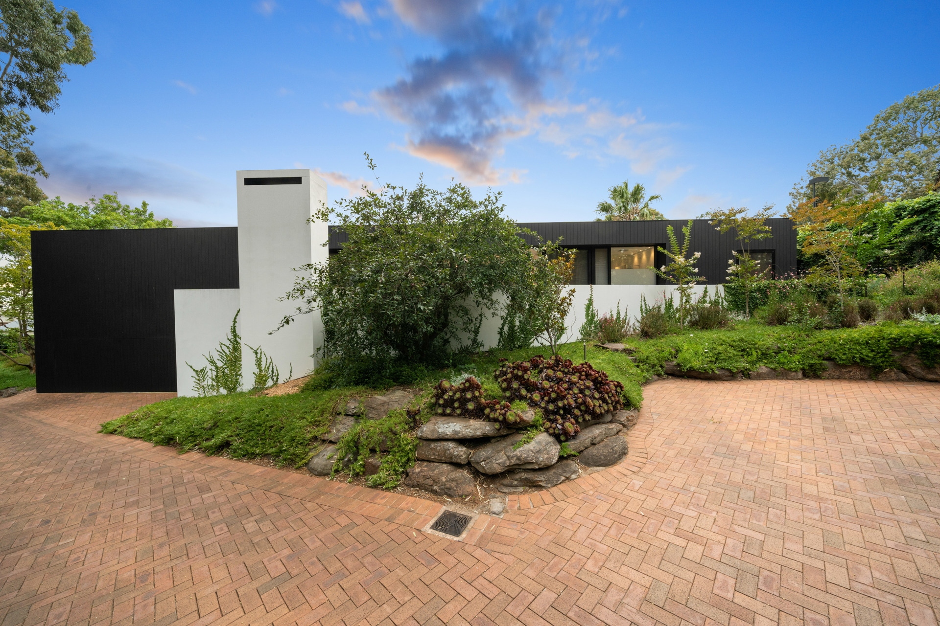 1A Pages Road, Mitcham Sold by Giordano & Partners - image 3