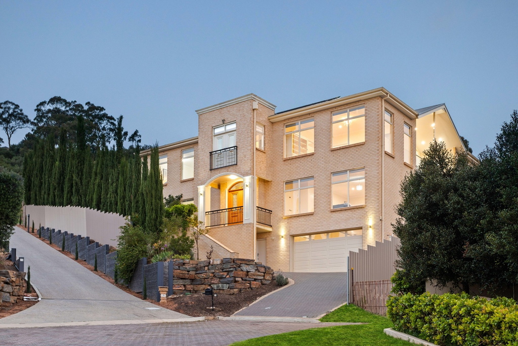 17 Liapis Court, Rostrevor Sold by Giordano & Partners