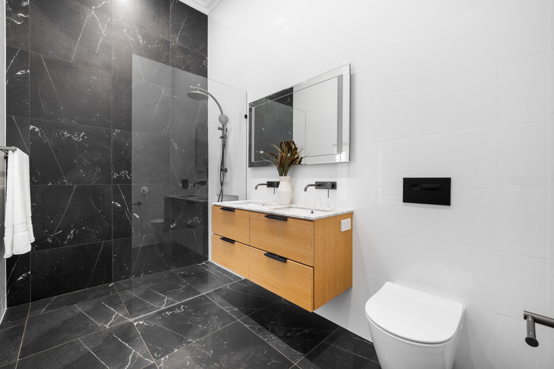 28 Marlborough Street, Malvern Sold by Giordano & Partners - image 17