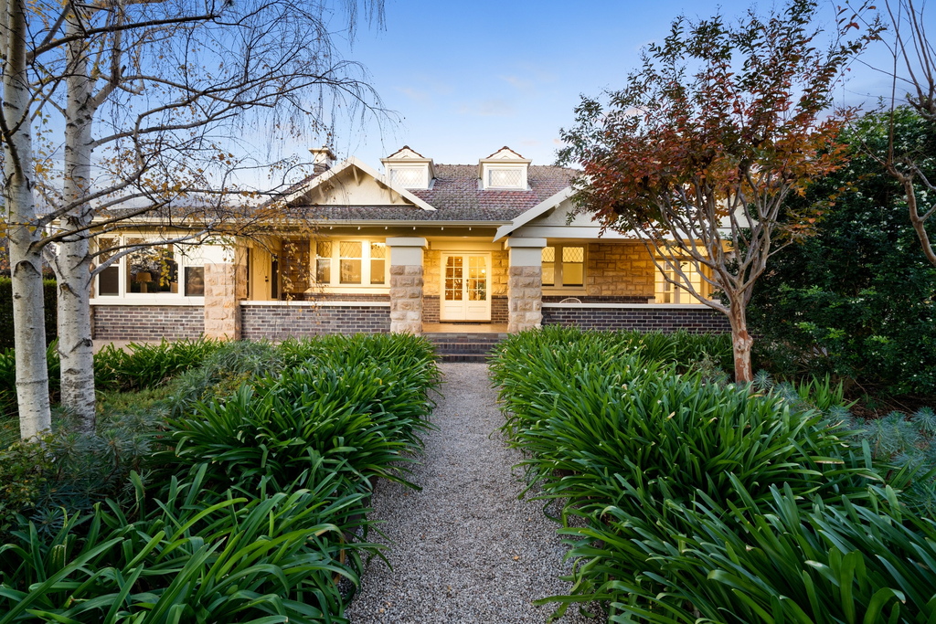 6 Jarvis Street, Erindale Sold by Giordano & Partners