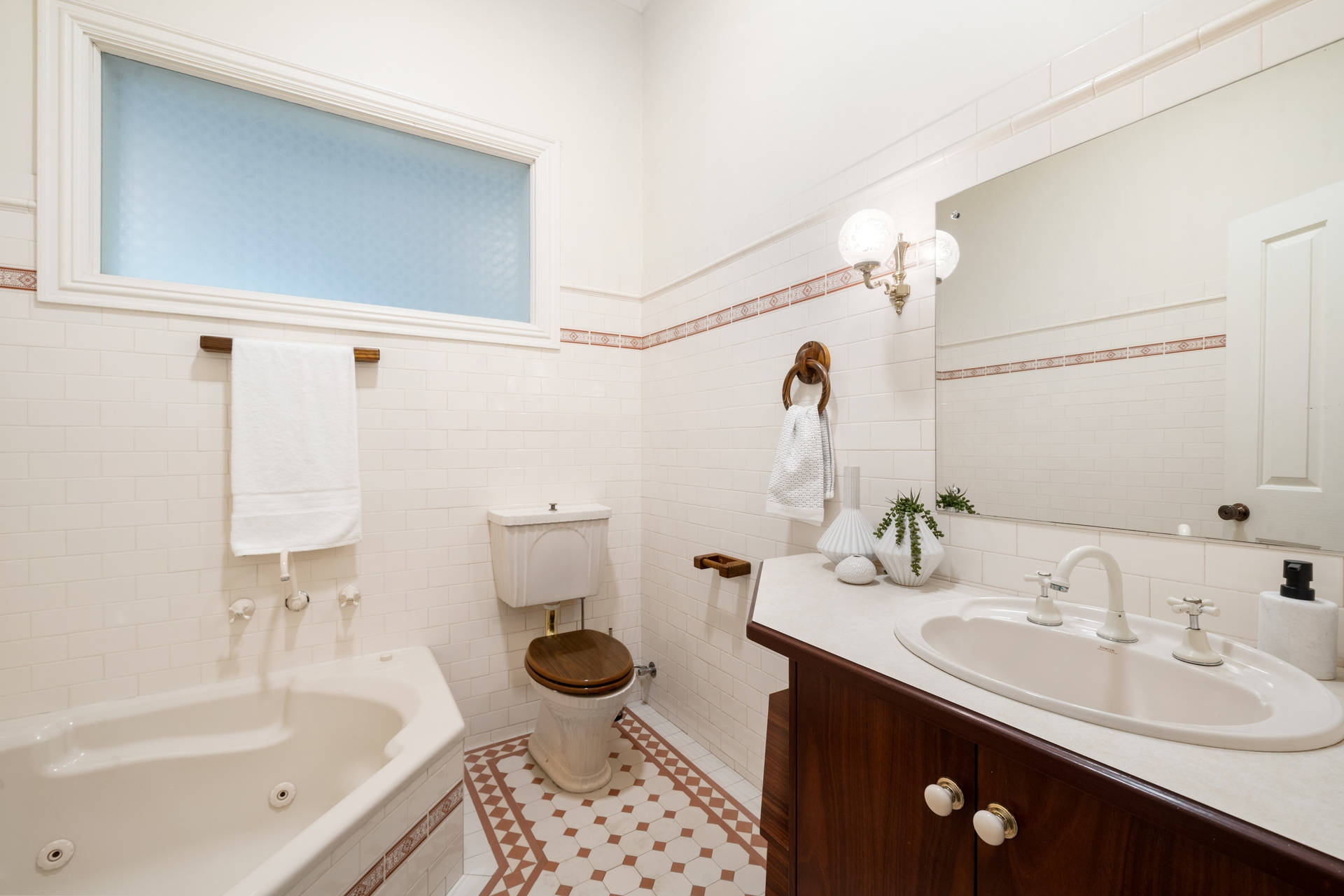 6 Jarvis Street, Erindale Sold by Giordano & Partners - image 16