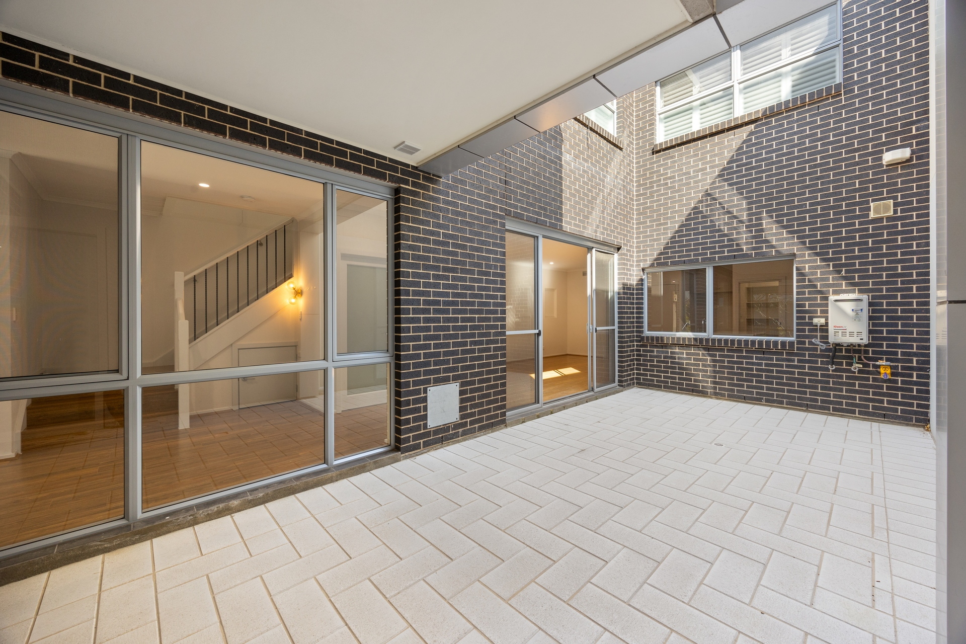 5 Bradley Terrace, Lightsview Leased by Giordano & Partners - image 17