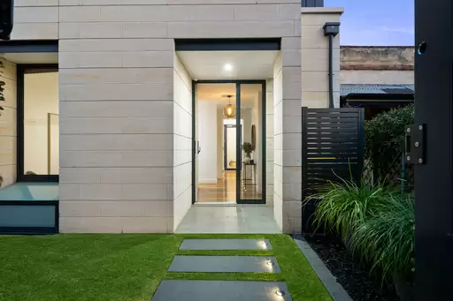 77 Childers Street, North Adelaide Sold by Giordano & Partners