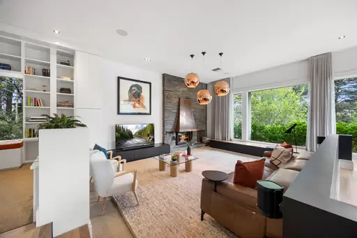 14 White Avenue, Crafers Sold by Giordano & Partners