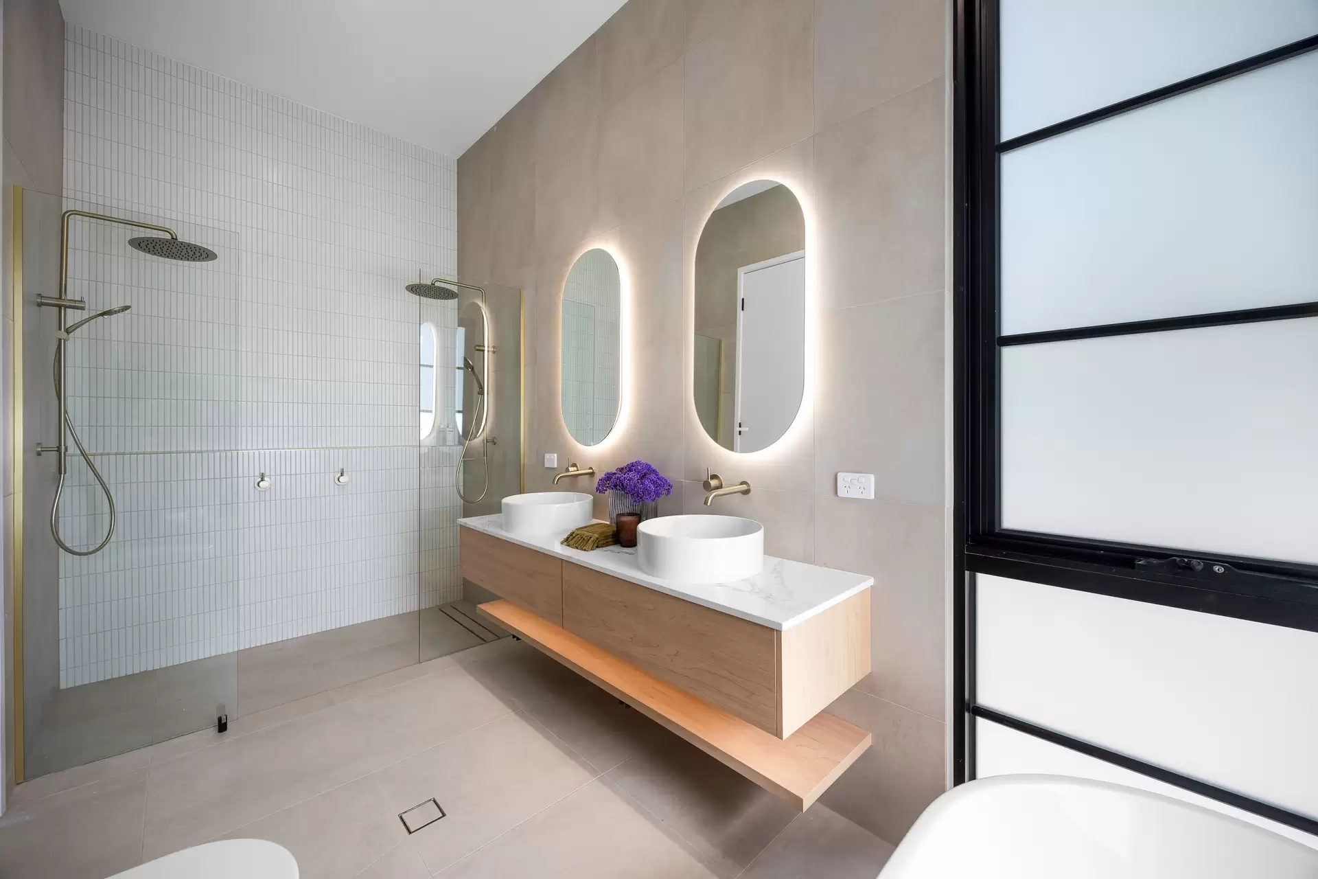 6 Winchester (corner First Avenue) Street, St Peters Sold by Giordano & Partners - image 22