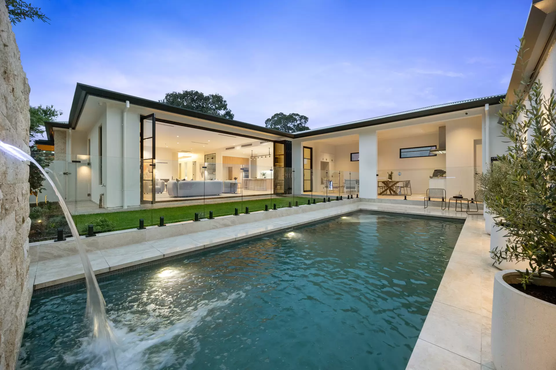 6 Winchester (corner First Avenue) Street, St Peters Sold by Giordano & Partners - image 15