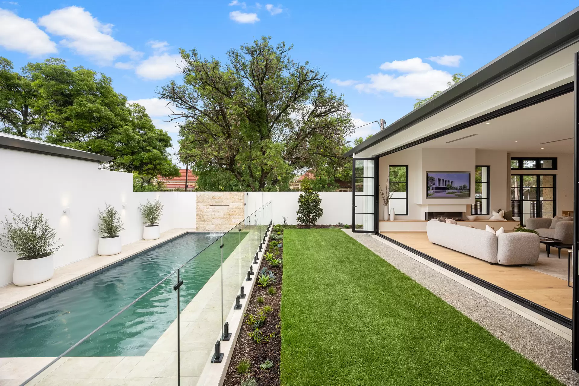 6 Winchester (corner First Avenue) Street, St Peters Sold by Giordano & Partners - image 13