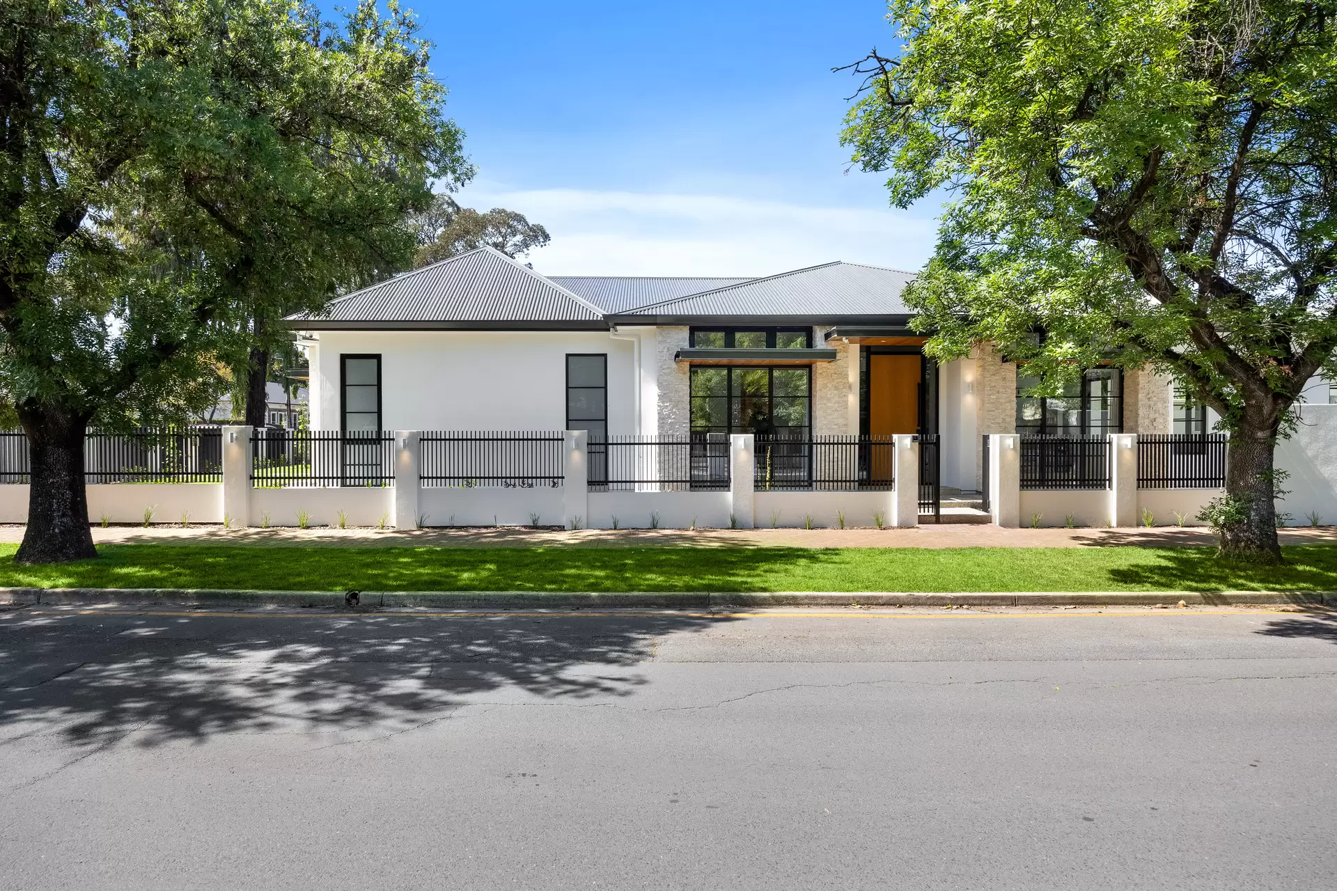 6 Winchester (corner First Avenue) Street, St Peters Sold by Giordano & Partners - image 32